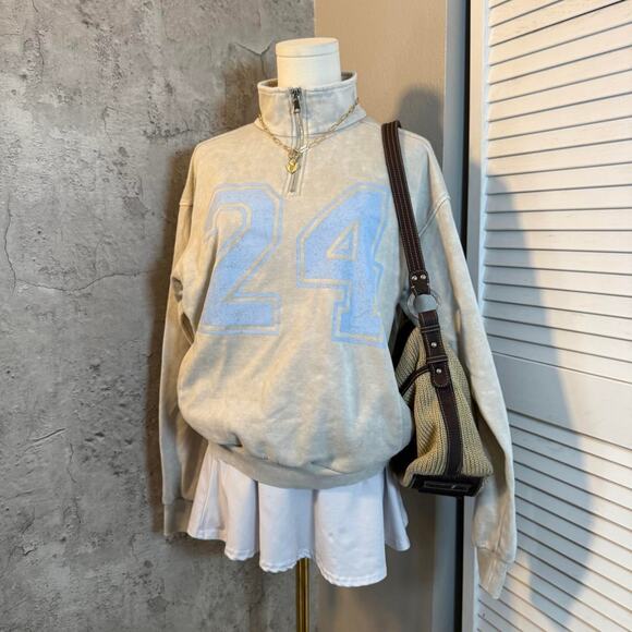 Grey & Blue Quarter Zip Crewneck - Picture 3 of 7